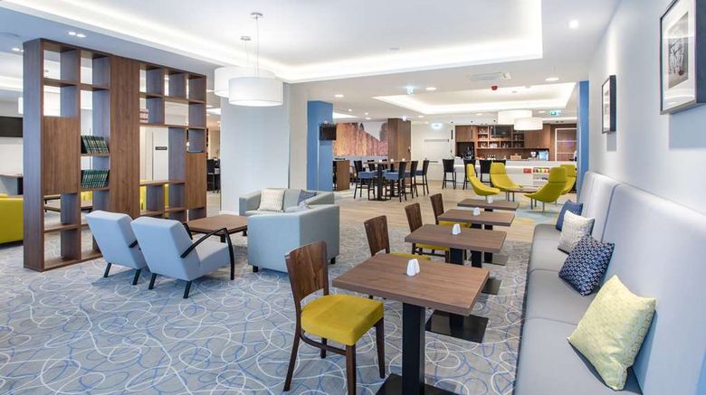 <b>Hampton by Hilton Gdansk Oliwa Lobby</b>. Images powered by <a href="https://iceportal.shijigroup.com/" title="IcePortal" target="_blank">IcePortal</a>.