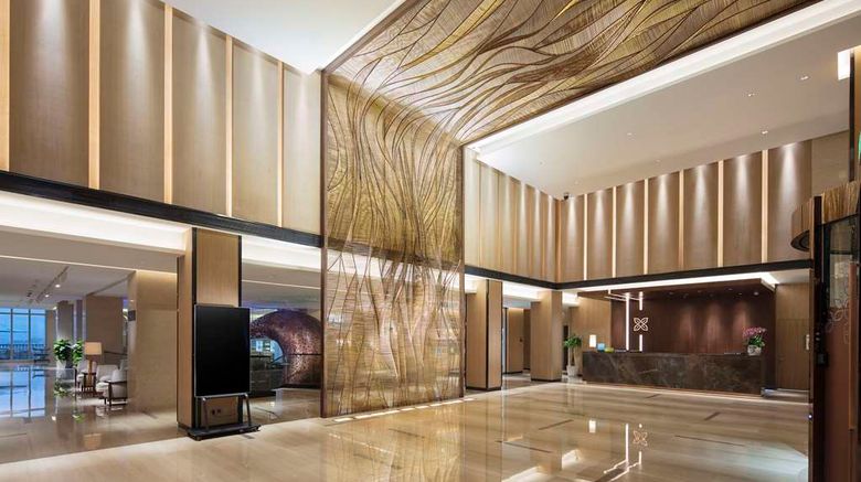 <b>Hilton Garden Inn Hangzhou Lu'niao Lobby</b>. Images powered by <a href="https://iceportal.shijigroup.com/" title="IcePortal" target="_blank">IcePortal</a>.