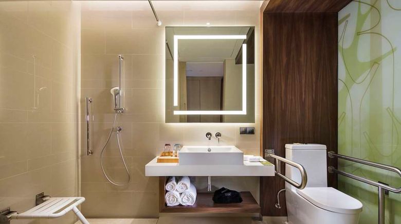 <b>Hilton Garden Inn Hangzhou Lu'niao Room</b>. Images powered by <a href="https://iceportal.shijigroup.com/" title="IcePortal" target="_blank">IcePortal</a>.