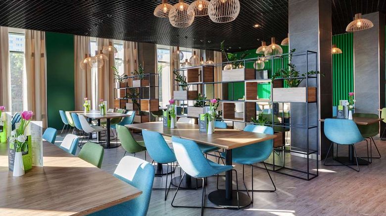 <b>Hampton by Hilton Lublin Restaurant</b>. Images powered by <a href="https://iceportal.shijigroup.com/" title="IcePortal" target="_blank">IcePortal</a>.