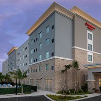 Hampton Inn Miami Airport East