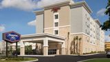 <b>Hampton Inn Miami Airport East Exterior</b>. Images powered by <a href="https://iceportal.shijigroup.com/" title="IcePortal" target="_blank">IcePortal</a>.