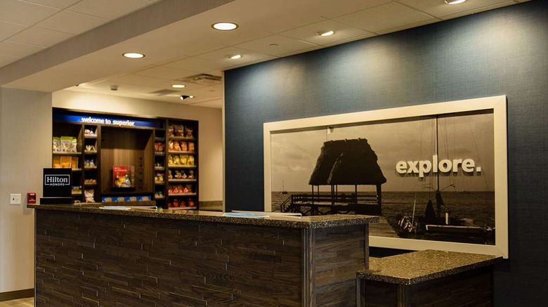 <b>Hampton Inn Superior/Duluth, WI Lobby</b>. Images powered by <a href="https://iceportal.shijigroup.com/" title="IcePortal" target="_blank">IcePortal</a>.
