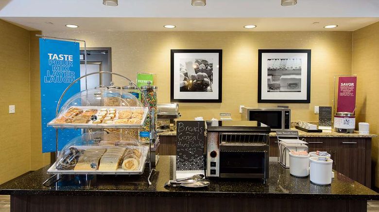 <b>Hampton Inn Superior/Duluth, WI Restaurant</b>. Images powered by <a href="https://iceportal.shijigroup.com/" title="IcePortal" target="_blank">IcePortal</a>.