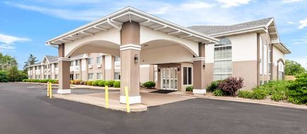 Best Western Airport Inn Exterior