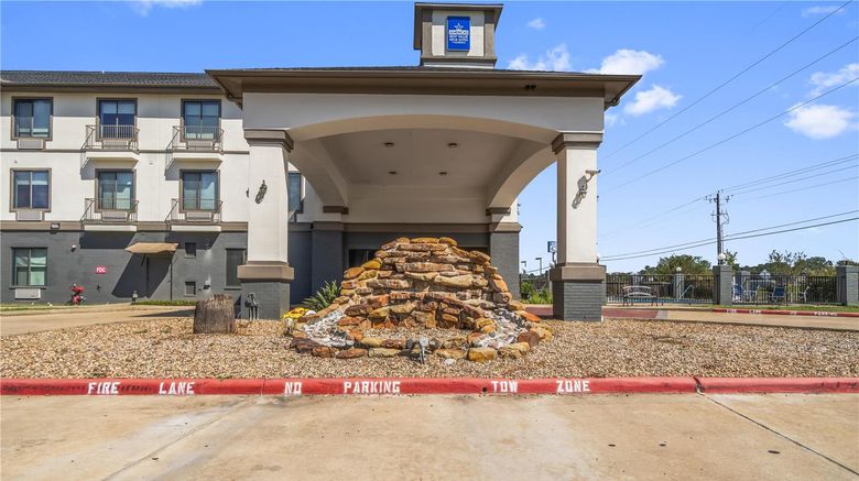 <b>Americas Best Value Inn/Suites Exterior</b>. Images powered by <a href="https://iceportal.shijigroup.com/" title="IcePortal" target="_blank">IcePortal</a>.