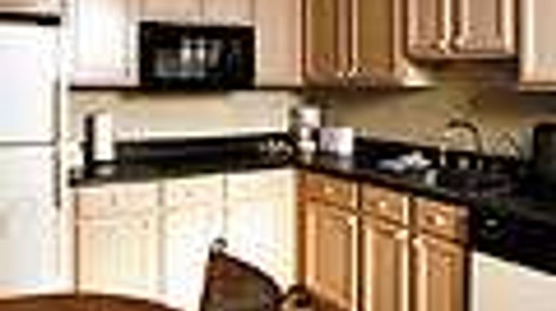 <b>Beach View Club Suite</b>. Images powered by <a href="https://iceportal.shijigroup.com/" title="IcePortal" target="_blank">IcePortal</a>.