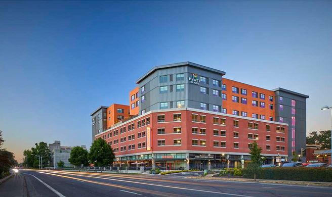 Hyatt Place Eugene/Oakway Center Exterior