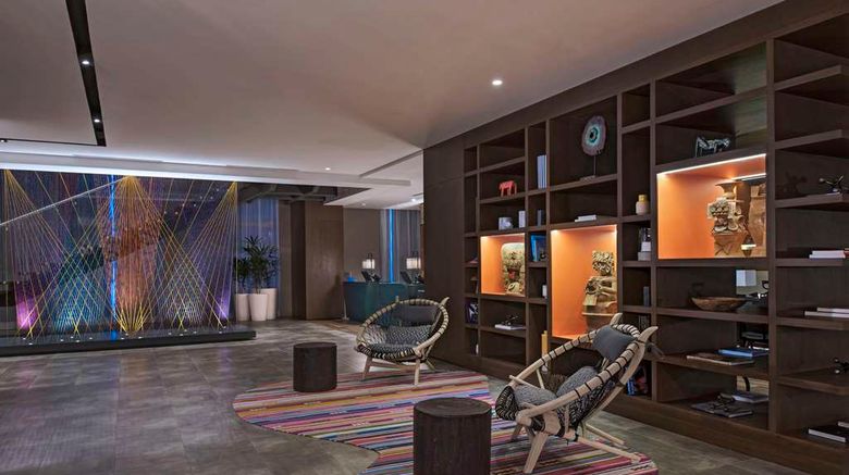 <b>Hyatt Centric Guatemala City Lobby</b>. Images powered by <a href="https://iceportal.shijigroup.com/" title="IcePortal" target="_blank">IcePortal</a>.