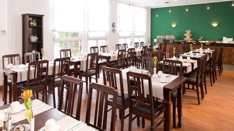 <b>ACHAT Hotel Schwetzingen/Heidelberg Restaurant</b>. Images powered by <a href="https://iceportal.shijigroup.com/" title="IcePortal" target="_blank">IcePortal</a>.