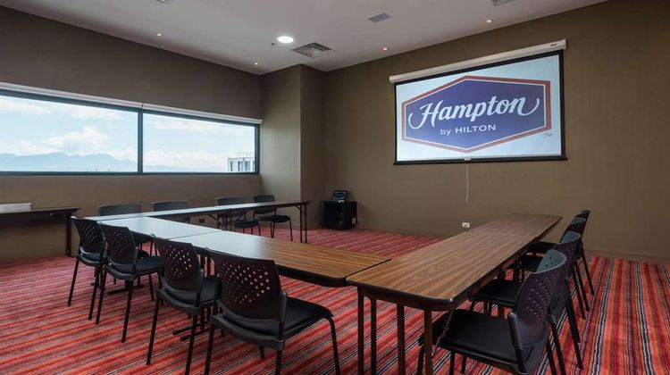 Hampton by Hilton Bogota Airport Meeting