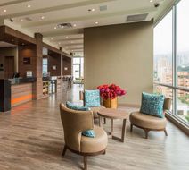 Hampton by Hilton Bogota Airport Lobby