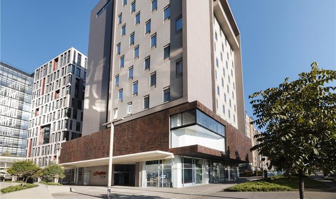 Hampton by Hilton Bogota Airport Exterior