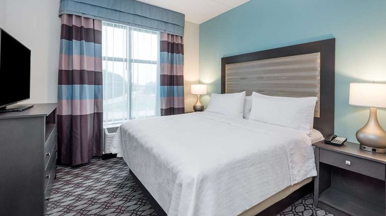 <b>Homewood Suites by Hilton Fayetteville Room</b>. Images powered by <a href="https://iceportal.shijigroup.com/" title="IcePortal" target="_blank">IcePortal</a>.