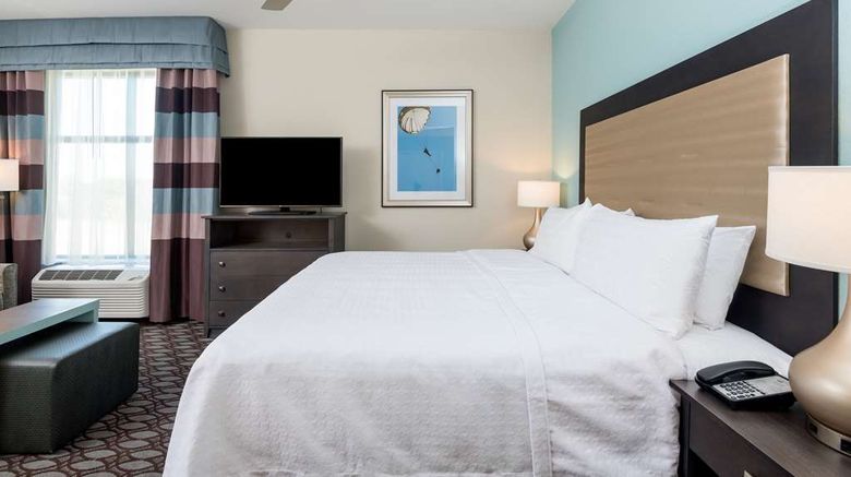 <b>Homewood Suites by Hilton Fayetteville Room</b>. Images powered by <a href="https://iceportal.shijigroup.com/" title="IcePortal" target="_blank">IcePortal</a>.