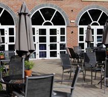 DoubleTree By Hilton York Exterior