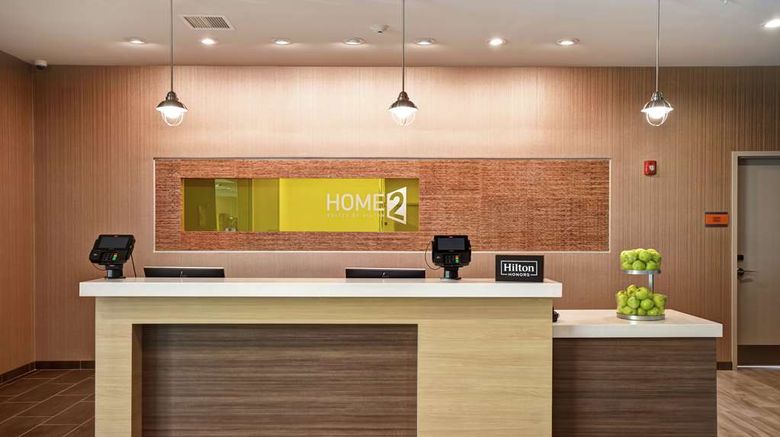 <b>Home2 Suites by Hilton Columbus Downtown Lobby</b>. Images powered by <a href="https://iceportal.shijigroup.com/" title="IcePortal" target="_blank">IcePortal</a>.