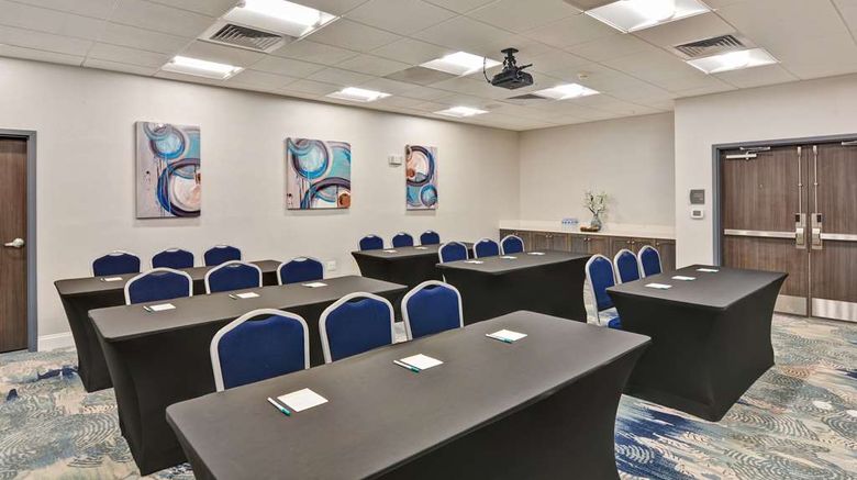 <b>Homewood Suite by Hilton Westbank/Gretna Meeting</b>. Images powered by <a href="https://iceportal.shijigroup.com/" title="IcePortal" target="_blank">IcePortal</a>.