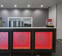 Hampton Inn & Suites Stroud Lobby