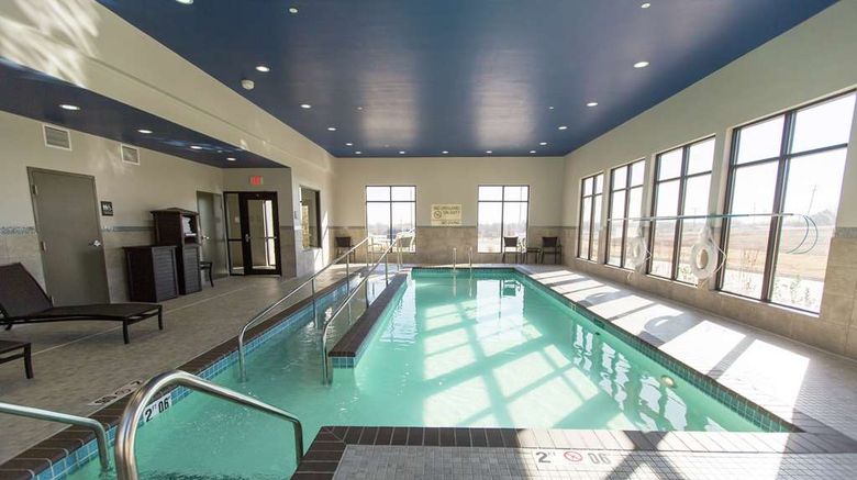 <b>Hampton Inn & Suites Stroud Pool</b>. Images powered by <a href="https://iceportal.shijigroup.com/" title="IcePortal" target="_blank">IcePortal</a>.