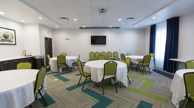 Hampton Inn & Suites Stroud Meeting