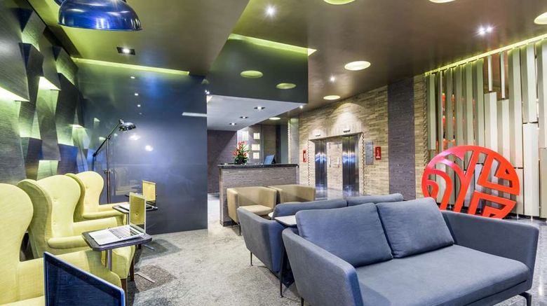<b>NH Collection Bogota Terra 100 Royal Lobby</b>. Images powered by <a href="https://iceportal.shijigroup.com/" title="IcePortal" target="_blank">IcePortal</a>.