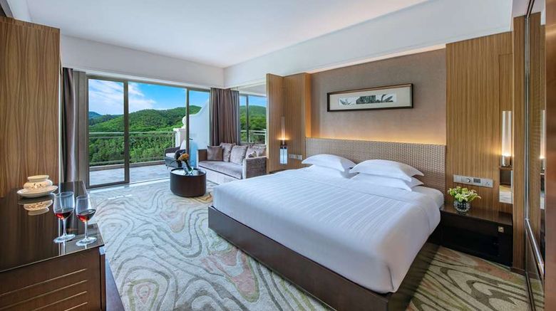 <b>Mission Hills Hotel Dongguan Room</b>. Images powered by <a href="https://iceportal.shijigroup.com/" title="IcePortal" target="_blank">IcePortal</a>.