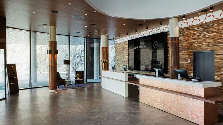 <b>Scandic Flesland Airport Lobby</b>. Images powered by <a href="https://iceportal.shijigroup.com/" title="IcePortal" target="_blank">IcePortal</a>.