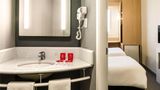 Ibis Marilia Room