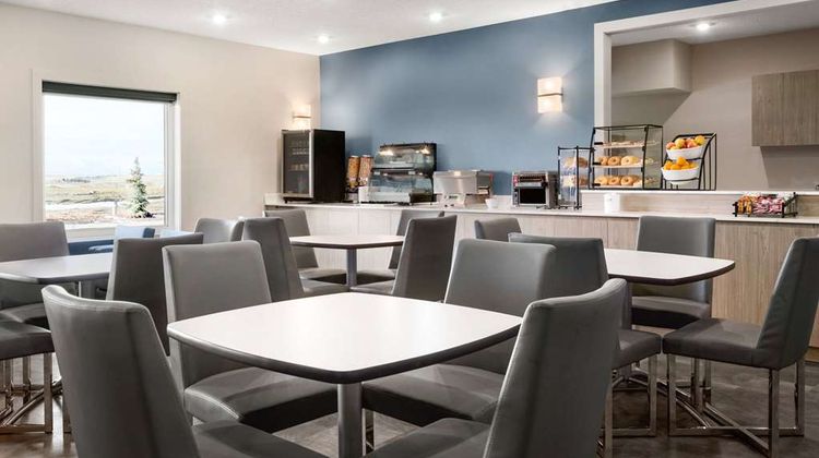 Days Inn Calgary North Balzac Restaurant