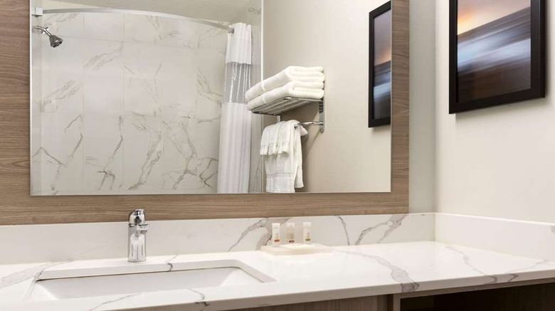 <b>Days Inn Calgary North Balzac Room</b>. Images powered by <a href="https://iceportal.shijigroup.com/" title="IcePortal" target="_blank">IcePortal</a>.