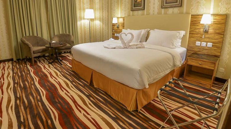 <b>TOP Crown Town Hotel Jeddah Room</b>. Images powered by <a href="https://iceportal.shijigroup.com/" title="IcePortal" target="_blank">IcePortal</a>.