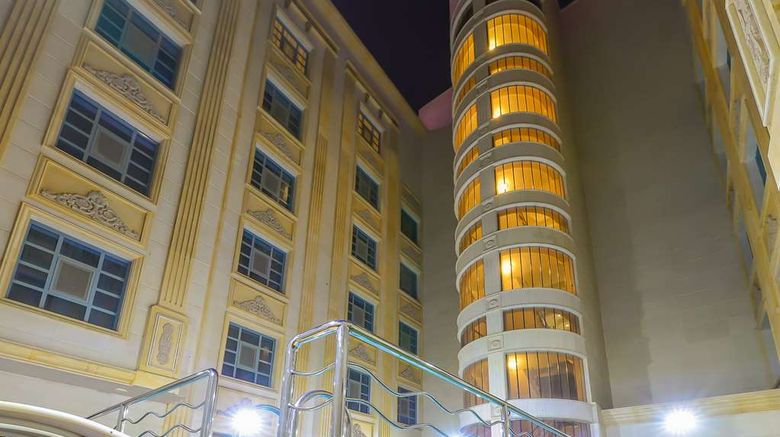 <b>TOP Crown Town Hotel Jeddah Pool</b>. Images powered by <a href="https://iceportal.shijigroup.com/" title="IcePortal" target="_blank">IcePortal</a>.