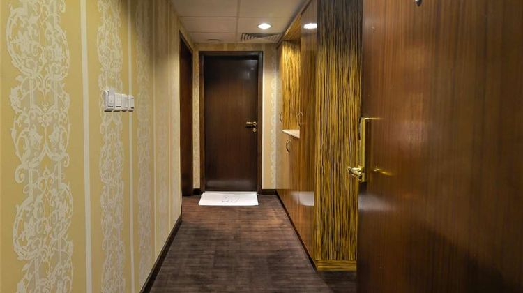 TOP Crown Town Hotel Jeddah Suite