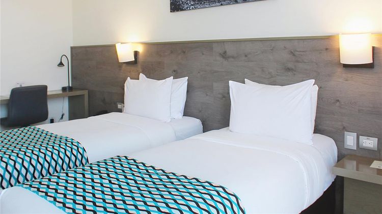 Best Western Plus Urban Larco Hotel Suite