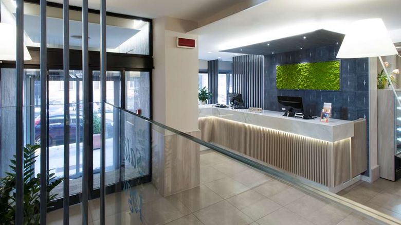 <b>Hotel Gamma Lobby</b>. Images powered by <a href="https://iceportal.shijigroup.com/" title="IcePortal" target="_blank">IcePortal</a>.