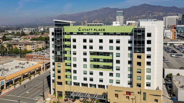<b>Hyatt Place Glendale/Los Angeles Exterior</b>. Images powered by <a href="https://iceportal.shijigroup.com/" title="IcePortal" target="_blank">IcePortal</a>.