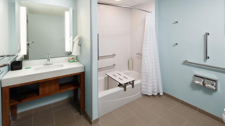 <b>Hyatt Place Knoxville Downtown Room</b>. Images powered by <a href="https://iceportal.shijigroup.com/" title="IcePortal" target="_blank">IcePortal</a>.