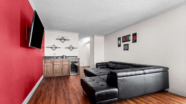 <b>Magnolia Bluffs, BW Signature Collection Suite</b>. Images powered by <a href="https://iceportal.shijigroup.com/" title="IcePortal" target="_blank">IcePortal</a>.