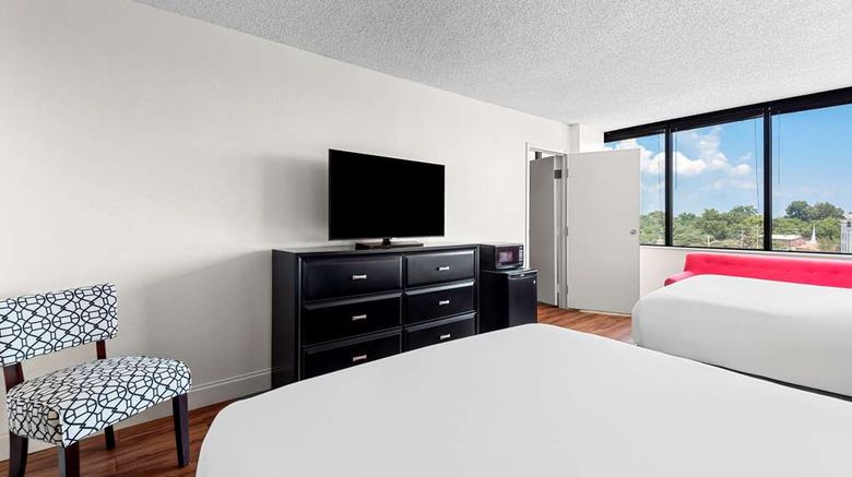 <b>Magnolia Bluffs, BW Signature Collection Suite</b>. Images powered by <a href="https://iceportal.shijigroup.com/" title="IcePortal" target="_blank">IcePortal</a>.