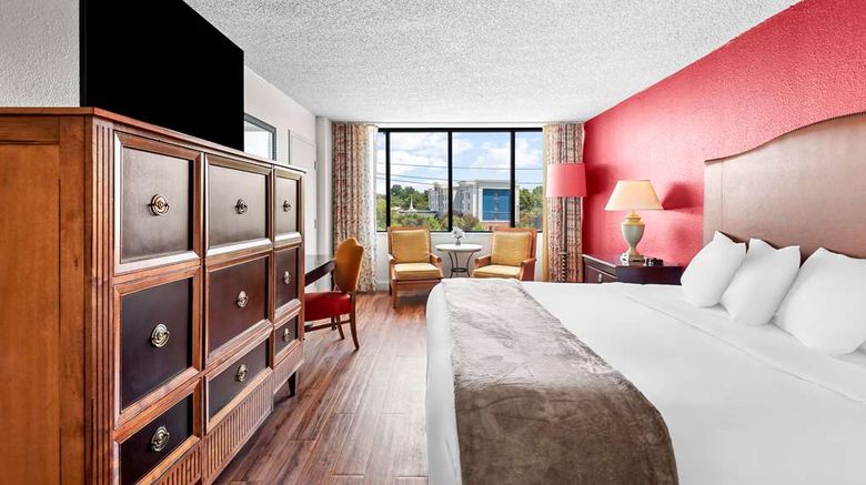 <b>Magnolia Bluffs, BW Signature Collection Room</b>. Images powered by <a href="https://iceportal.shijigroup.com/" title="IcePortal" target="_blank">IcePortal</a>.