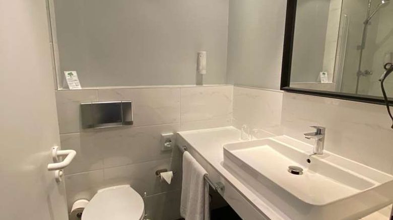 <b>Park Hotel Hamburg Arena Room</b>. Images powered by <a href="https://iceportal.shijigroup.com/" title="IcePortal" target="_blank">IcePortal</a>.
