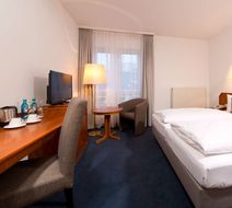 ACHAT Hotel Neustadt an der Weinstrasse Room