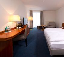 ACHAT Hotel Neustadt an der Weinstrasse Room