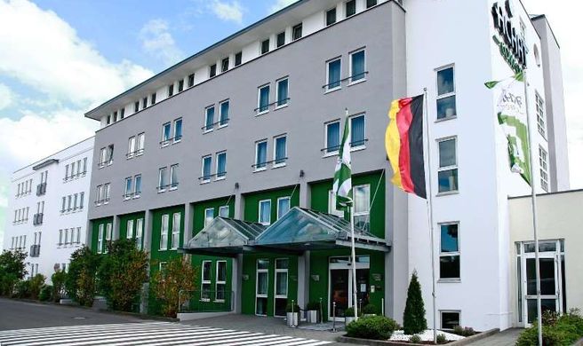 ACHAT Hotel Hockenheim Exterior