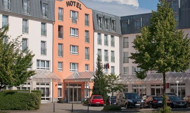 ACHAT Hotel Zwickau Exterior
