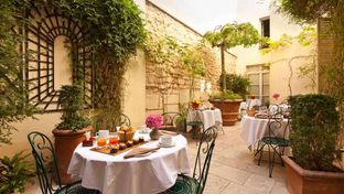Le Clos Medicis