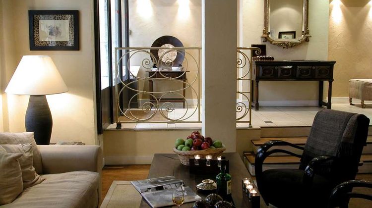 Le Clos Medicis Lobby