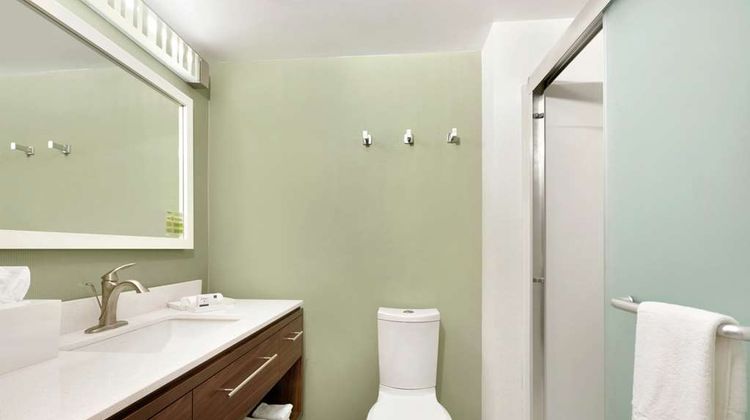 Home2 Suites By Hilton Charleston Room