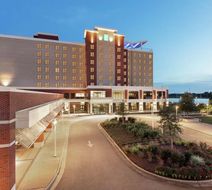 Embassy Suites by Hilton Riverfront Exterior